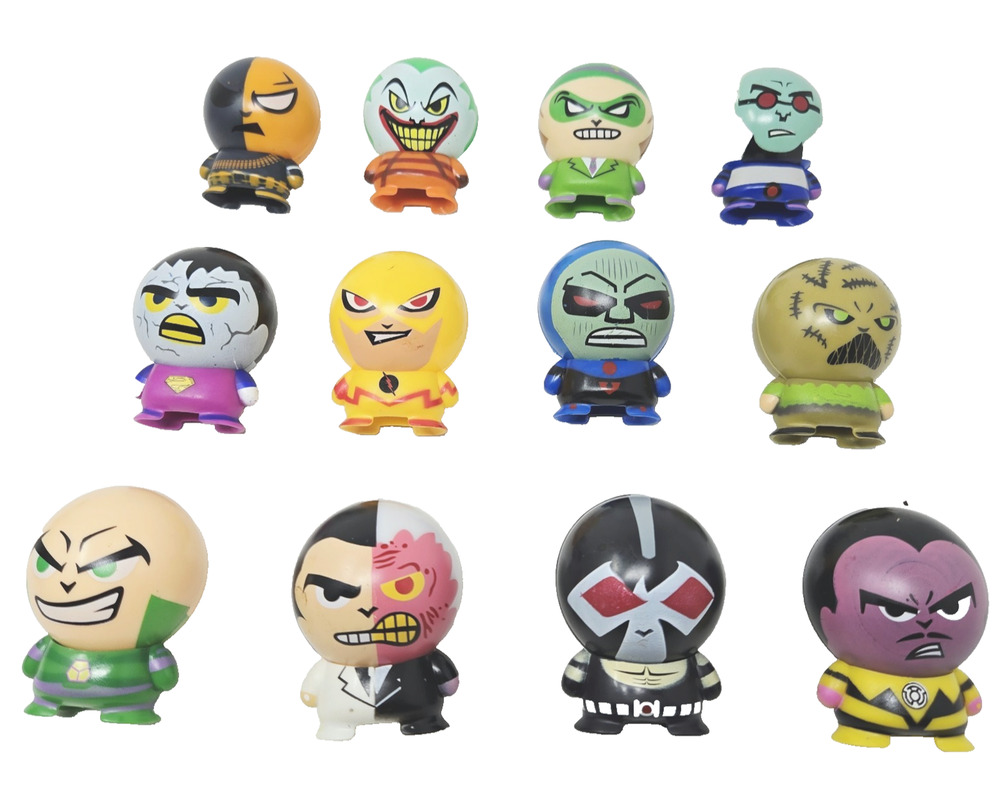 DC COMICS VILLAINS CAPSULE BUILDABLES LOT OF 12- NEW SEALED